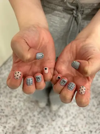 ネイル 小松 千冬snazzyのネイルデザイン