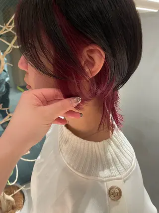 ショート RIN⌇ レイヤー⌇ 艶カラー🌙のヘアスタイル