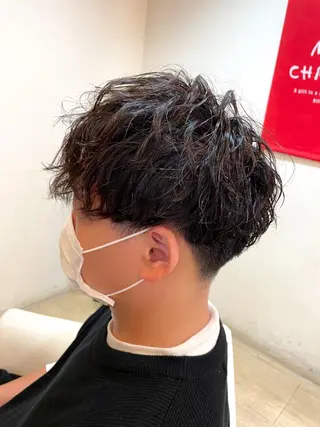 ミディアム パーマ メンズ メンズパーマ 赤司 泰樹のヘアスタイル