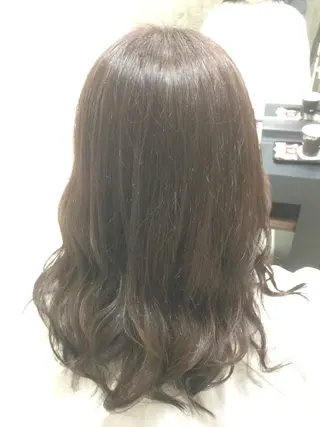 セミロング カラー le. pidorgeのヘアスタイル