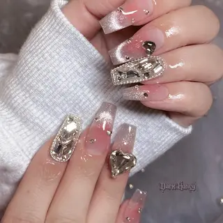 ネイル Dark Honey Susuのネイルデザイン