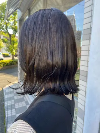 ミディアム ハラダ ヒナミのヘアスタイル
