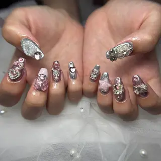 ネイル Michi_Nails_Salon所属・Michi Nail Staffのネイルデザイン