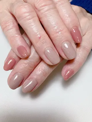 ネイル 綱島 佳恵のネイルデザイン