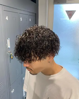 ショート パーマ メンズ 園田 将士のヘアスタイル