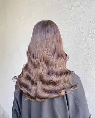 カラー 🔷似合わせのプロ KUMA🔷のヘアスタイル