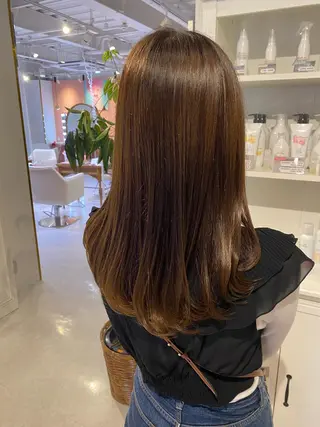 セミロング 梛木 唯のヘアスタイル
