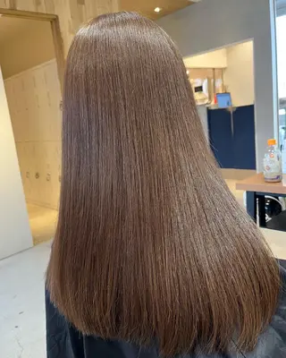 ロング u n aのヘアスタイル