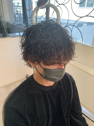 ミディアム メンズ メンズパーマ/難波/ 心斎橋　室園亮佑のヘアスタイル