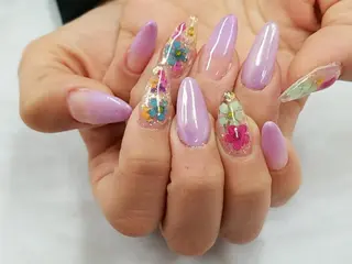 ネイル 河野ちえ (雑誌掲載サロン)のネイルデザイン