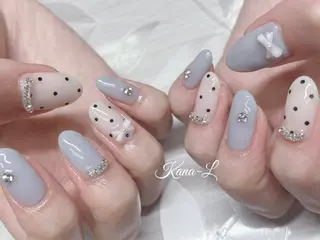 ネイル 芦辺 香奈のネイルデザイン