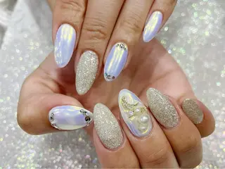 ネイル nailsalon Mirrorのネイルデザイン