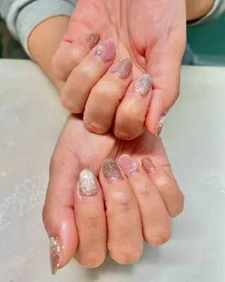 ネイル 新宿ネイルサロン ジェミディローサ所属・新宿ネイルサロン ジェミディローサのネイルデザイン