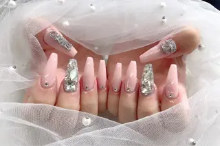 ネイル ハヤシ ミカのネイルデザイン