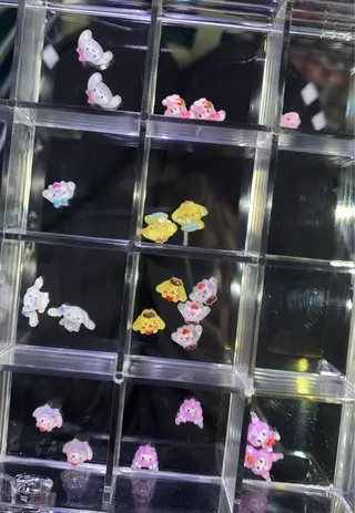 ネイル MHR nailのネイルデザイン