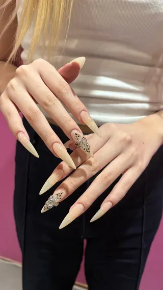 ネイル Nail Studio M'のネイルデザイン