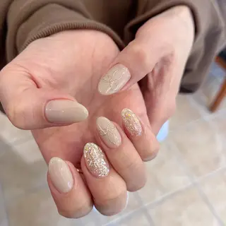 ネイル 鈴木 里奈のネイルデザイン