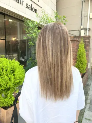 セミロング カラー HairSalon SHIAN八王子店所属・SHIAN 八王子 🦋小林 美羅🦋のヘアスタイル