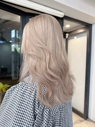 ロング カラー 🪞艶髪ハイトーン Maya🪞のヘアスタイル