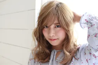 ミディアム 『Ash久が原MG』 水野 翼のヘアスタイル