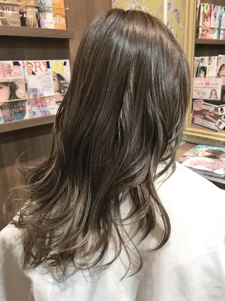 ロング カラー パーマ ヘアアレンジ キッズ ネイル マツエク・マツパ uno pulir所属・トップスタイリスト 永尾拓也のヘアスタイル