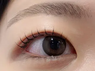 マツエク・マツパ Embellir所属・Embellir NANAのマツエク・マツパデザイン