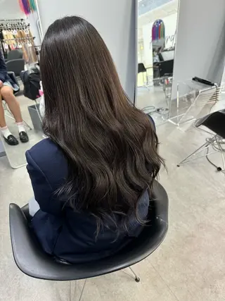 ロング 藤井 佑良 FUJII YURAのヘアスタイル