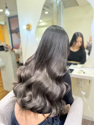 ロング カラー ヘアアレンジ minilu  by   LuLuca所属・高谷 凜のヘアスタイル