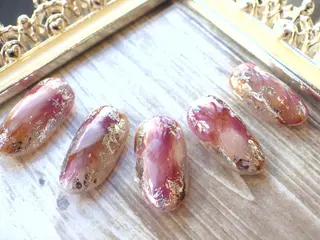 ネイル 【尾下】 ロイヤル•セラピストのネイルデザイン