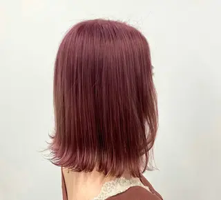 セミロング カラー ヘアアレンジ 🩵ダメージレス艶感 ハイトーン🩷のヘアスタイル