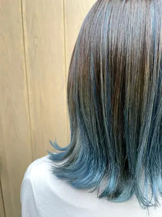 ミディアム カラー ハイライトが 得意なニキです😊のヘアスタイル