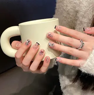 ネイル Yui 🧀のネイルデザイン