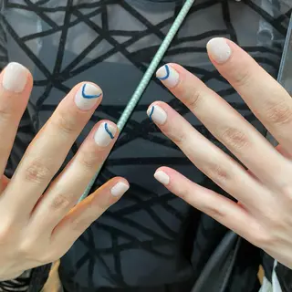 ネイル MARIE NAILS青山店所属・✴︎ Nanaのネイルデザイン