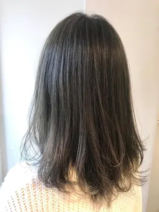 ミディアム カラー Neolive Cava 相模大野店所属・sola: neoliveのヘアスタイル
