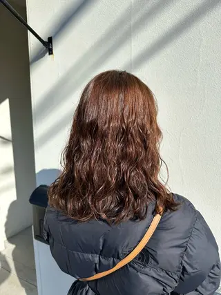 パーマ 岩本みるか/ 暖色カラー/ベージュのヘアスタイル