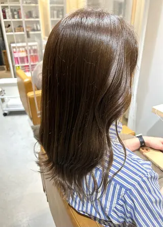 カラー 艶髪/韓国風🤍🖤 小林実央‎のヘアスタイル