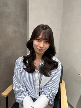 セミロング カラー VIEW YOKOHAMA所属・透明感カラー ／kana‎🤍のヘアスタイル