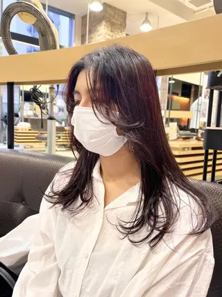 ミディアム カラー 海外girl🤎 透明感ベージュmaoのヘアスタイル