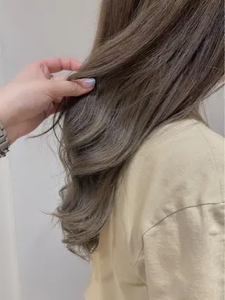 ロング カラー sio.nail&eyebrow salon shimokitazawa2号店所属・nailist mana𖤐´-のネイルデザイン