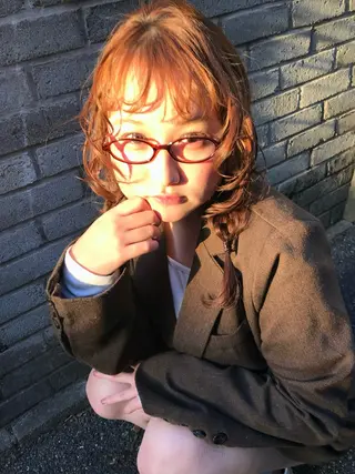 カラー rinka/暖色 ブリーチのヘアスタイル