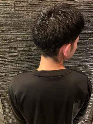 ミディアム メンズ HIROGINZAプレミアムバーバー赤坂店所属・田中 千恩のヘアスタイル