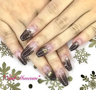 ネイル マグネットネイル💛 Hayakawaのネイルデザイン