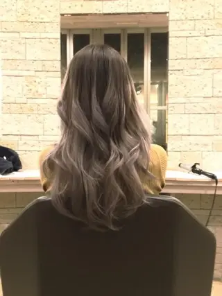 ロング 🍀Moda by Grande🍀のヘアスタイル