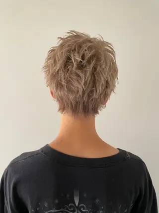 ショート カラー ケアパーマ/ブリーチ daisukeのヘアスタイル