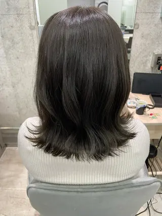 ショート カラー パーソナルカラー 藤本夢のヘアスタイル