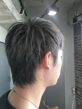 ショート カラー メンズ 代表 中島貴志のヘアスタイル
