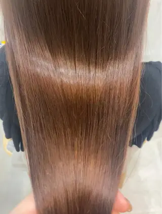 ロング 谷川 李奈のヘアスタイル