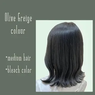 ミディアム カラー 樋笠 知佳のヘアスタイル