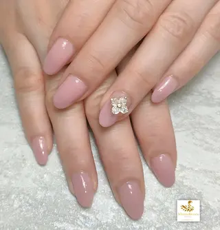 ネイル 完全予約制個室サロン Abundancesのネイルデザイン