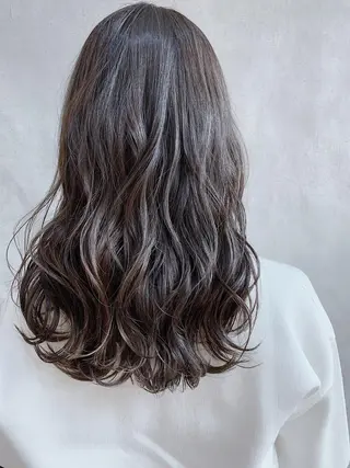 セミロング カラー MOU namba ムウナンバのヘアスタイル